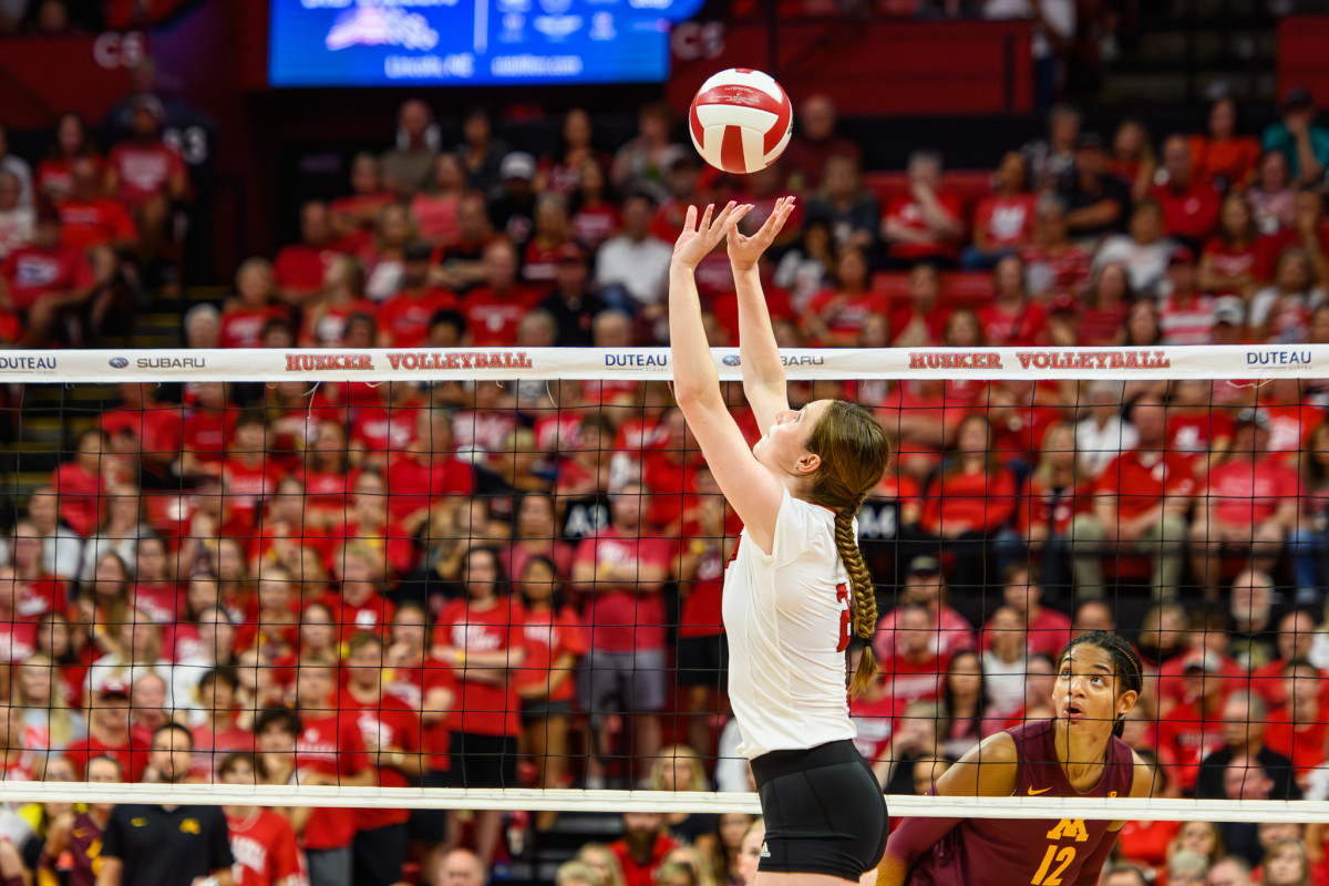 01_Bergen Reilly_VB vs Minnesota 0924